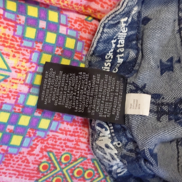 Mossimo High Rise Short Shorts - Picture 10 of 12